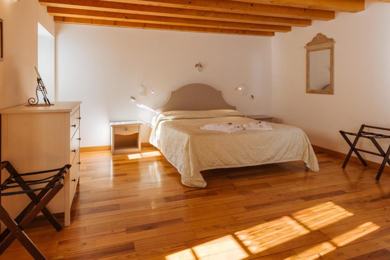 Albergo Diffuso Polcenigo P.Lacchin Екстериор снимка